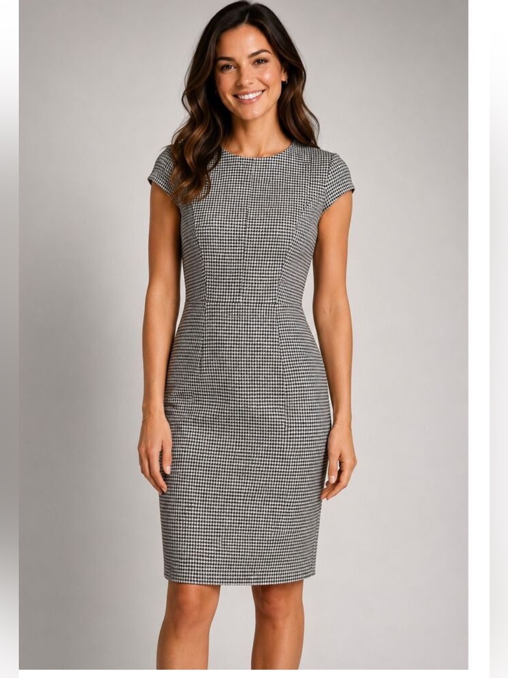 H&M Black and White Houndstooth Cap Sleeve Midi Dress Size 6